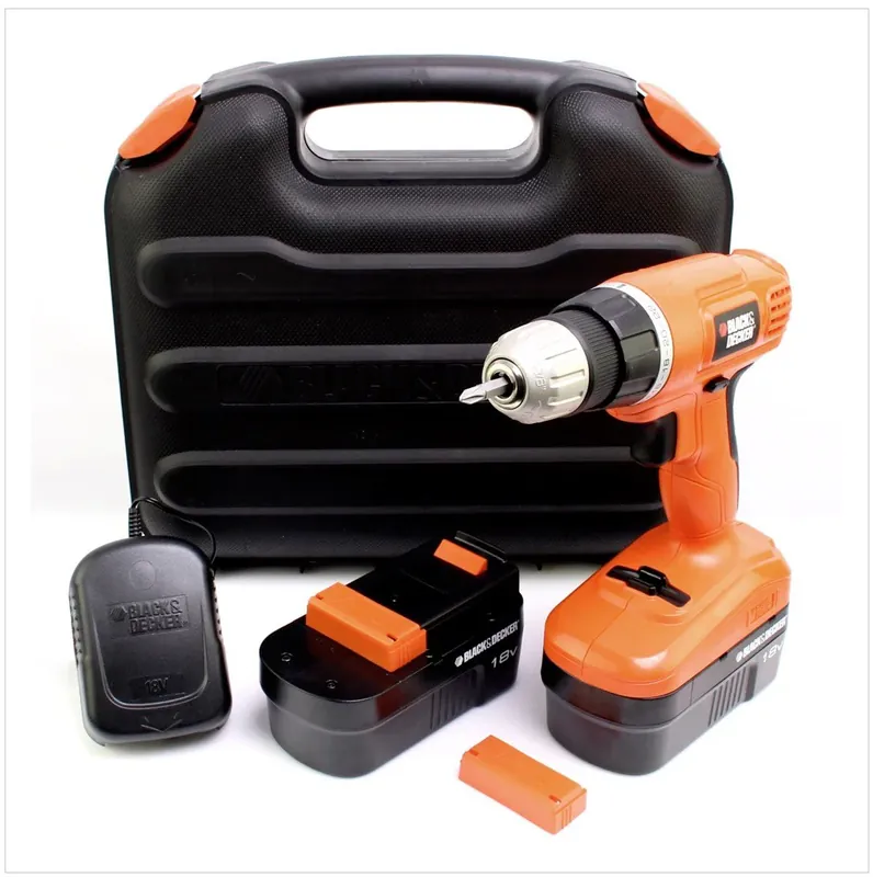 Kracherpreis Black & Decker EPC 18 CABK Bohrschrauber Set 18 V mit 2 Akkus, Ladegerät und Koffer
