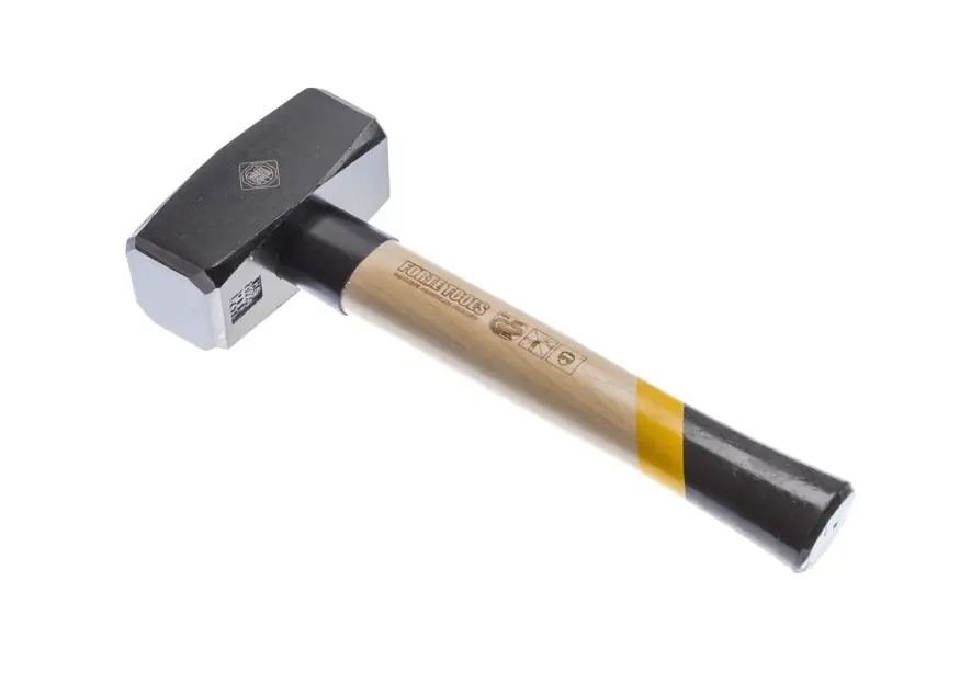 FORTE TOOLS Fäustel mit Holzgriff, 2000 g Kopfgewicht, Hammer mit Holzstiel, Premium Werkzeug, geschmiedet, doppelter Ringkeil, lackierter Kopf ( 000051151043 ) Markenware