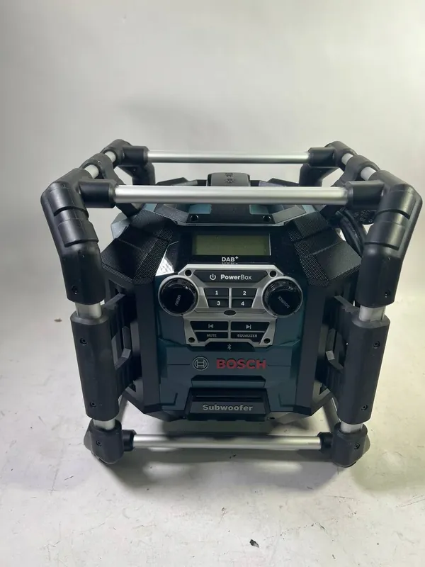 Markenprodukt Bosch GPB 18V-5 SC Professional Akku Radio 18 V Bluetooth Solo ( 06014A4100 ) - ohne Akku, ohne Ladegerät - Neuwertig
