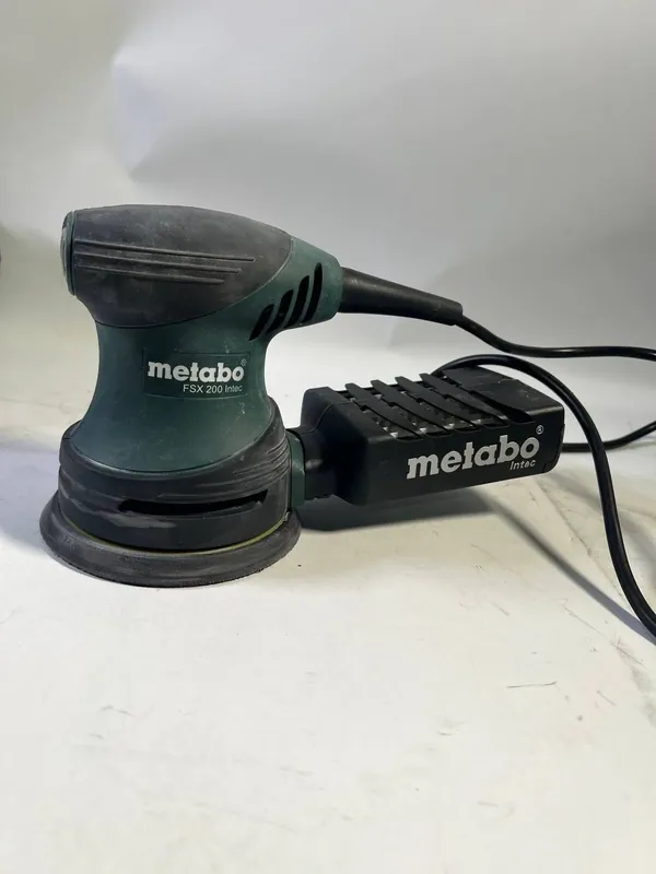 Garantierte Lieferung Metabo FSX 200 Intec Exzenterschleifer 240 Watt 125 mm + Koffer ( 609225500 ) - Gebraucht