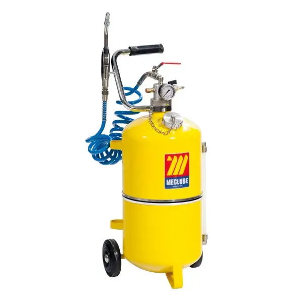 Distributore olio pneumatico da 24 l Meclube Angebot